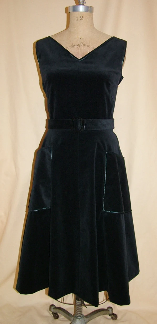 1950s Style Sleeveless V Neck Circle Skirt or Pencil Dress with Big Pocket Option Custom Made in Your Size From a Vintage Pattern 1955