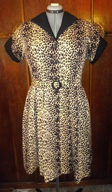 1950s Style Revere Collar Full Skirt Dress with HUGE Pockets Custom Made in Your Size From a Vintage Pattern 1955