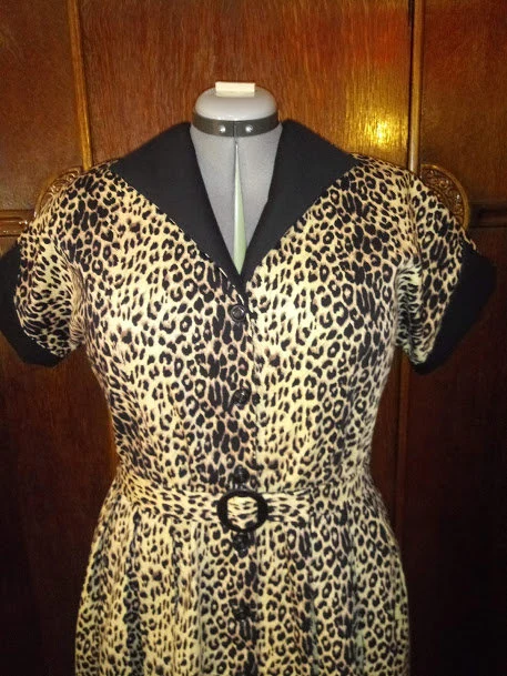 1950s Style Revere Collar Full Skirt Dress with HUGE Pockets Custom Made in Your Size From a Vintage Pattern 1955