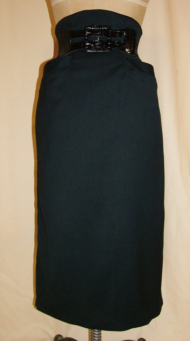 1950s Style High Waist Pencil Suspender Skirt with Welt Pockets Custom Made in Your Size From a Vintage Pattern 1955