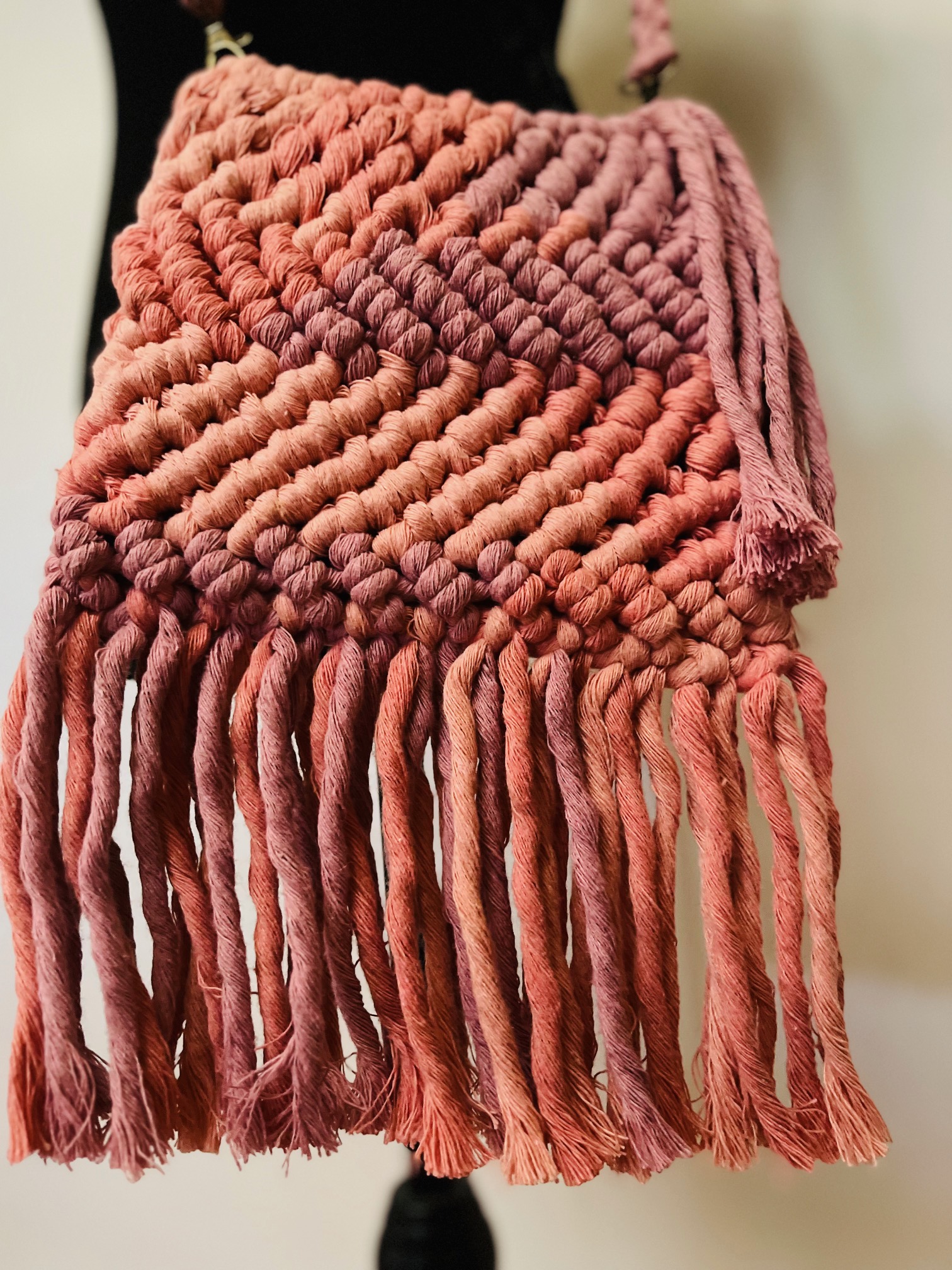 Rosy Tassel Bag