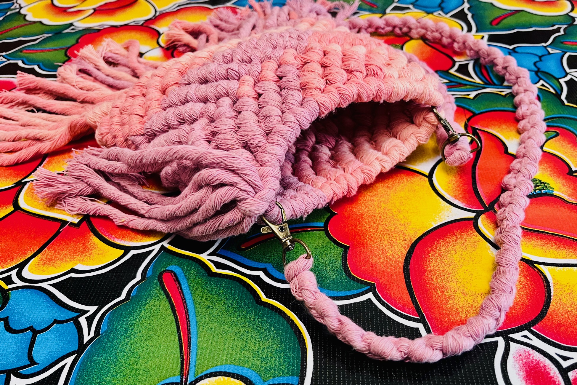 Rosy Tassel Bag