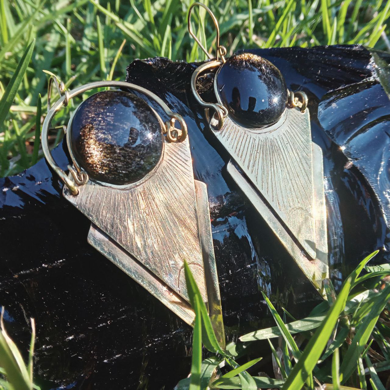 Holy Triangle | Silver Obsidian 