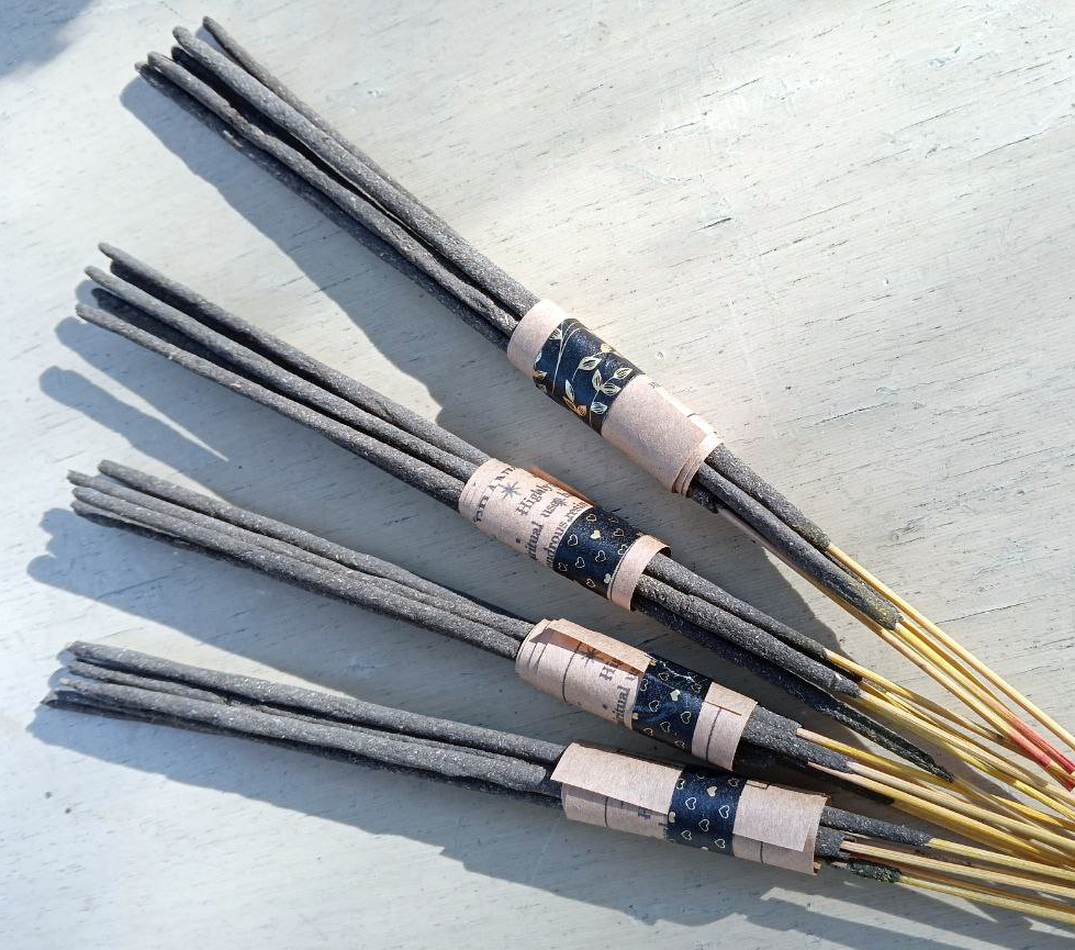 Frankincense 6 sticks package