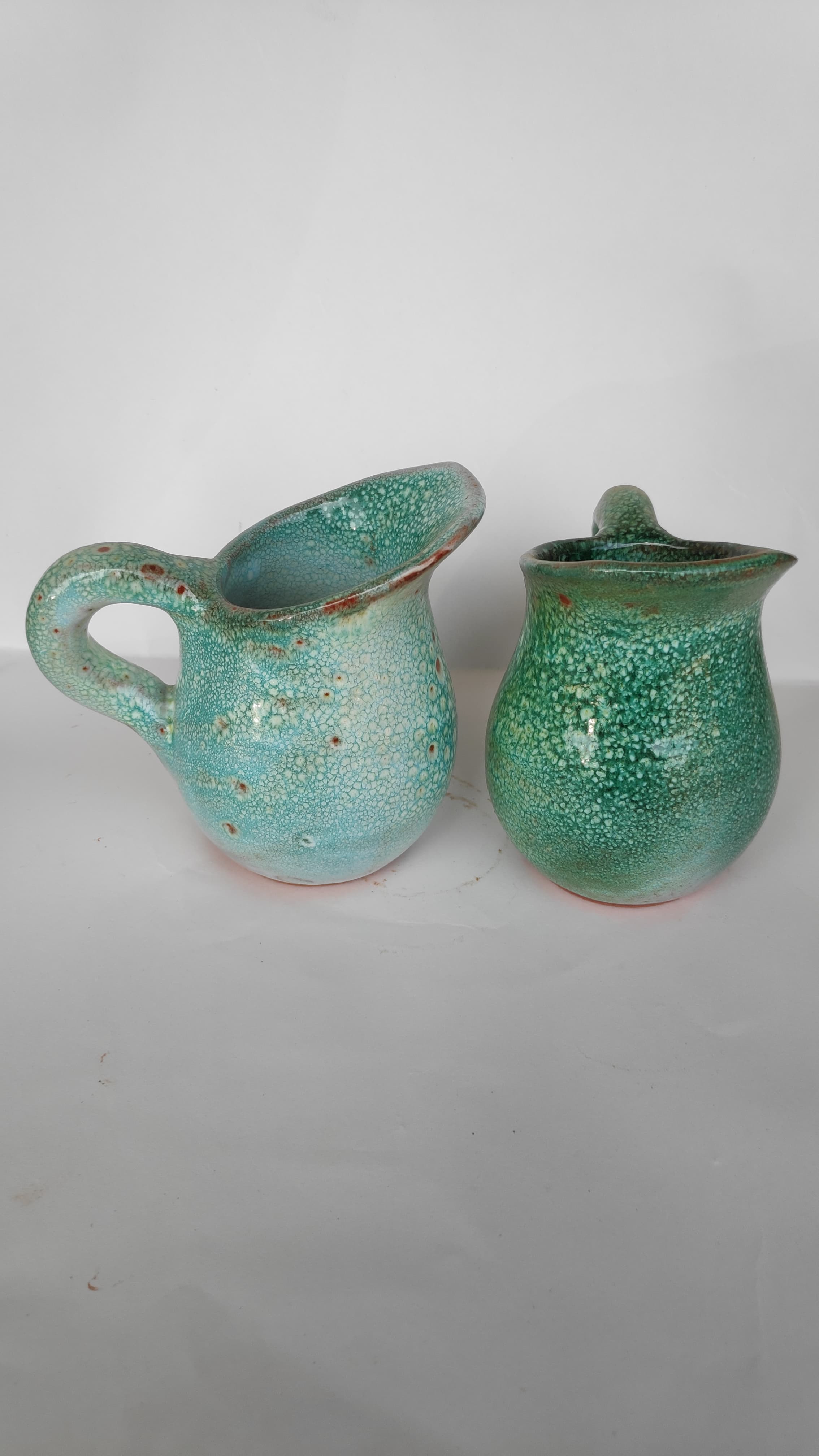 Ceramic pitcher 