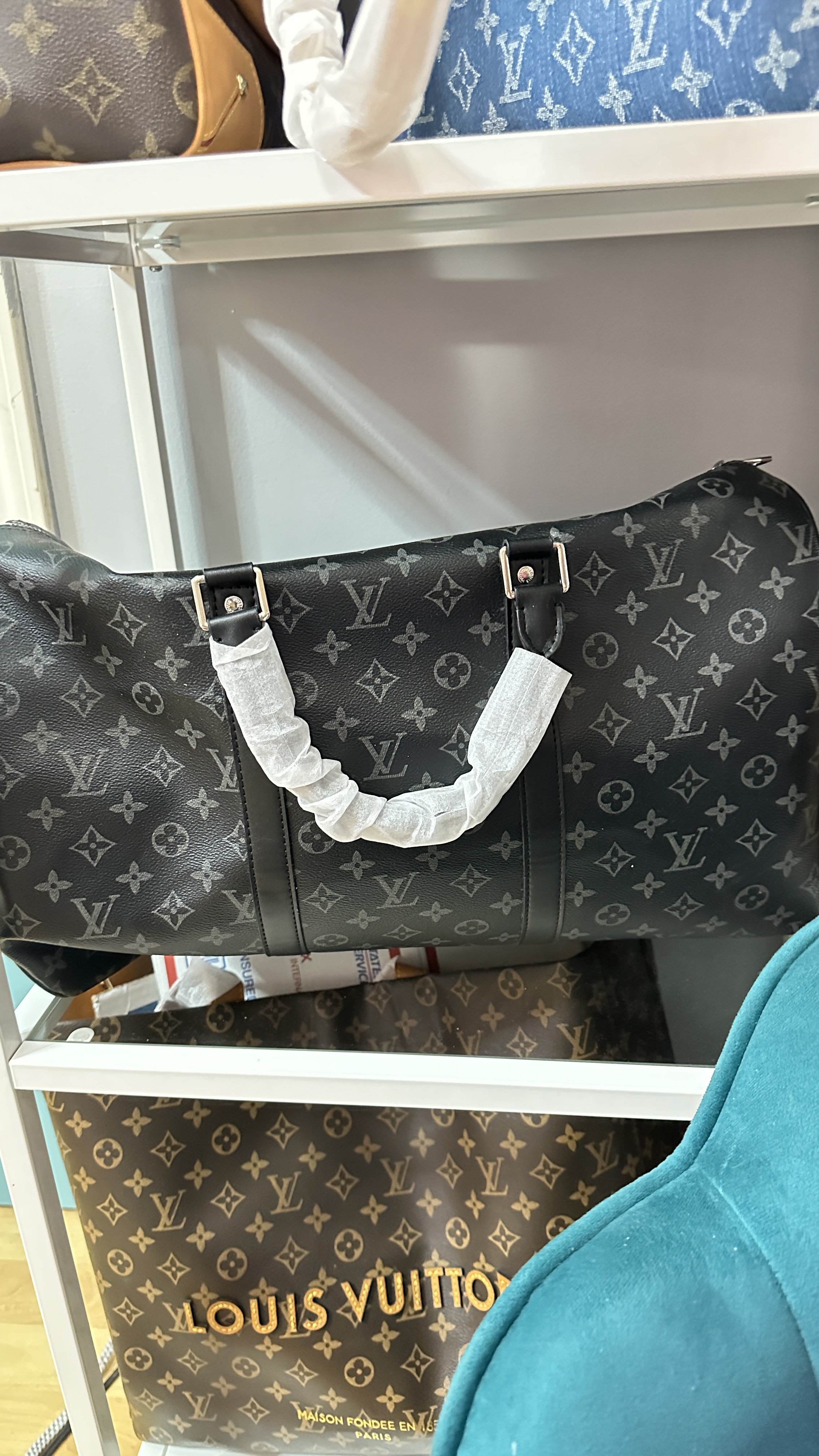 LULU WANNA BE BAG 2 DUFFLE APPROX SIZE 18"X10"