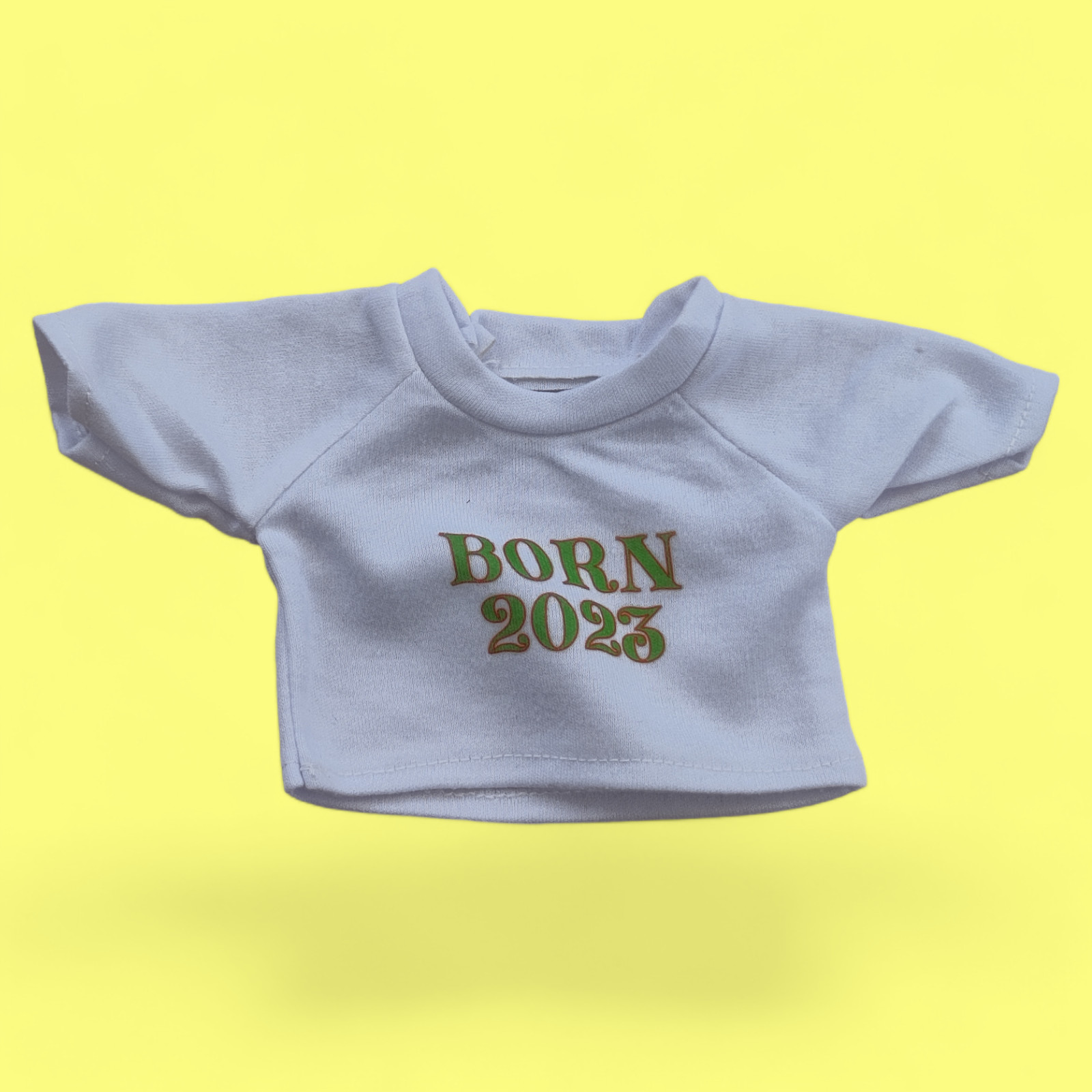 Teddy bear (dark brown) with printed t-shirt