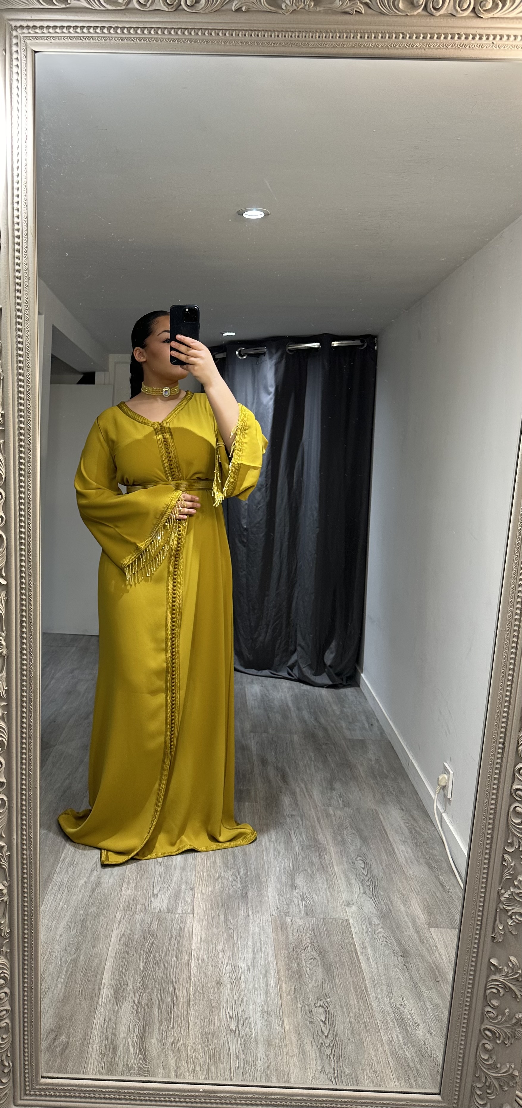 Caftan jaune moutarde