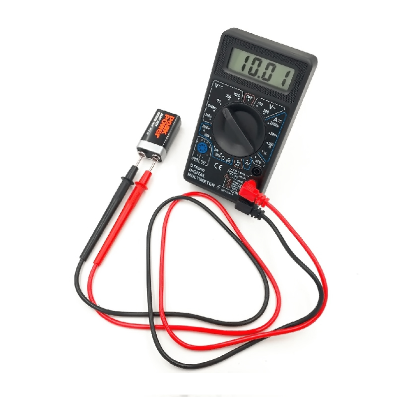 Multímetro dígital básico DT830D