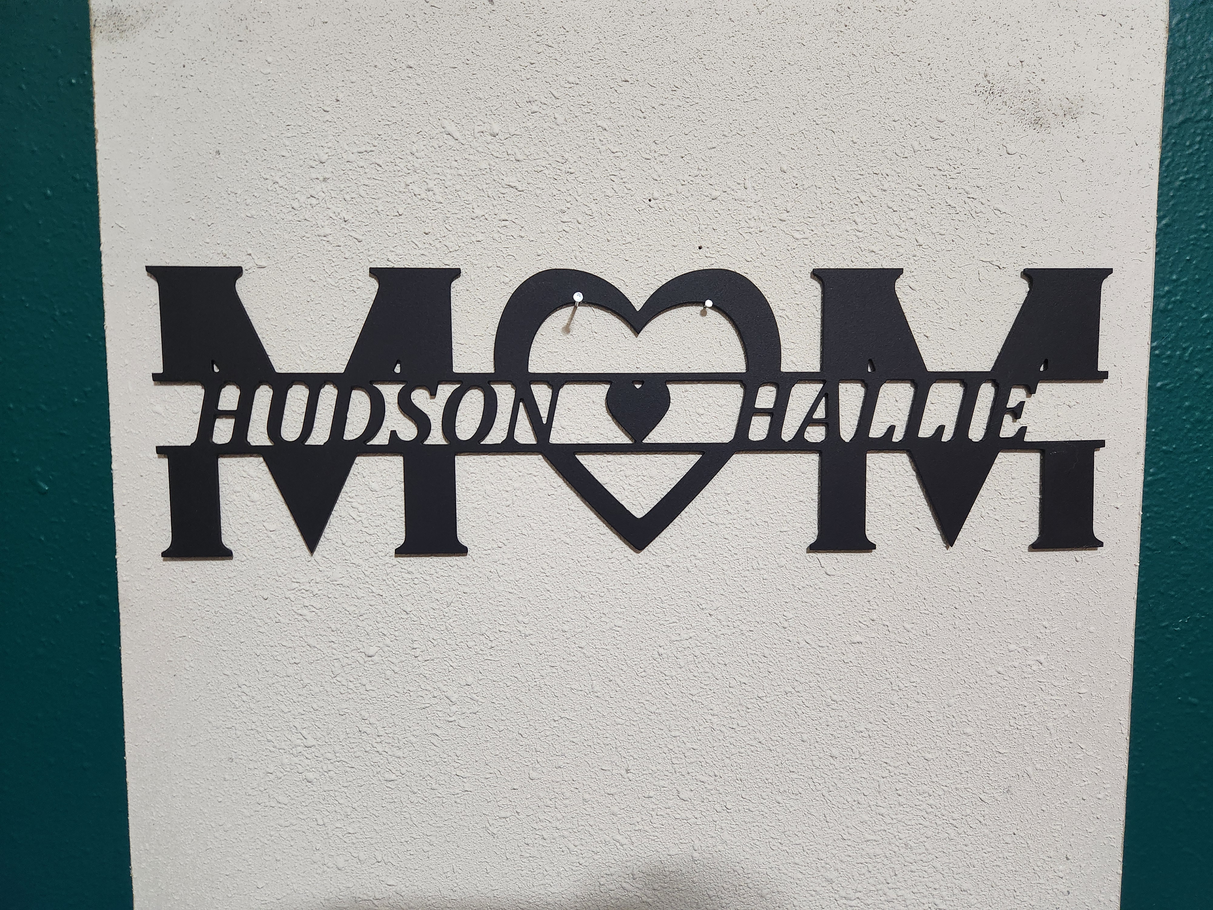 Mom Sign with Heart and Names