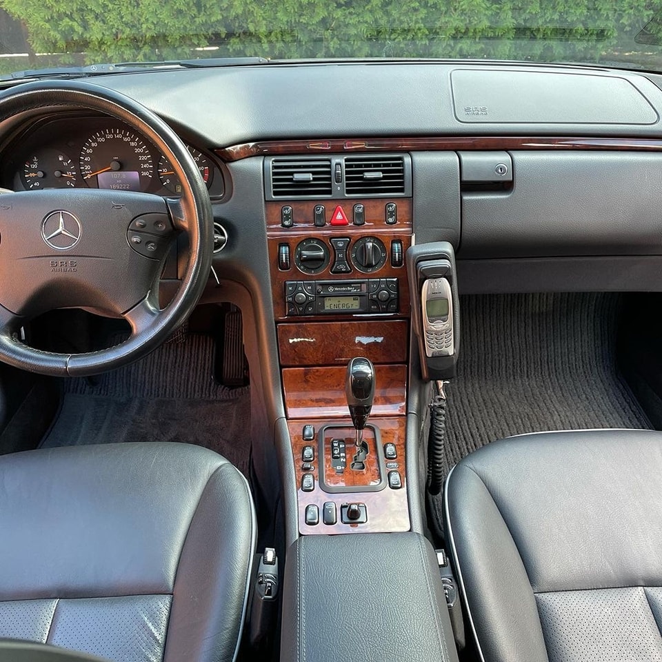 Mercedes E240 2002