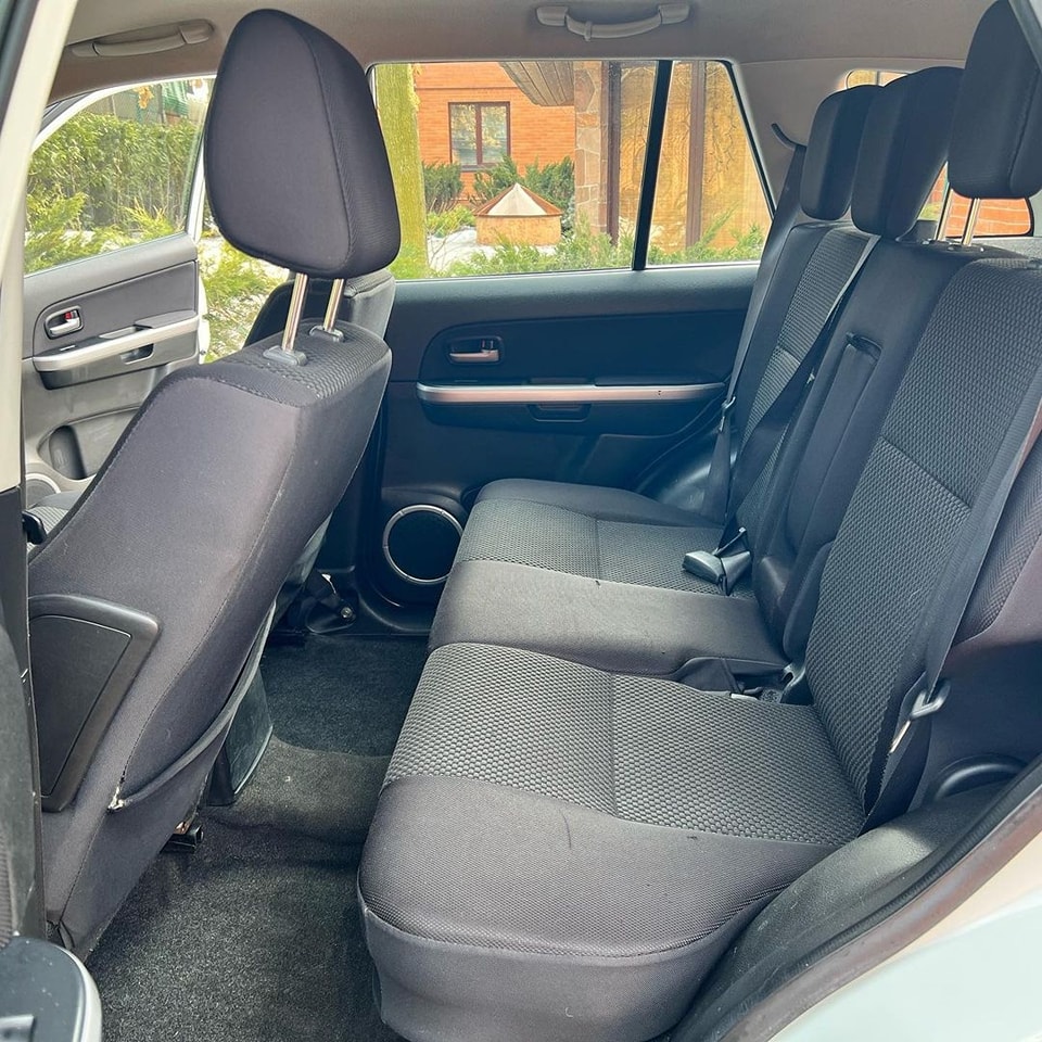 Suzuki Grand Vitara 2.0L 2011