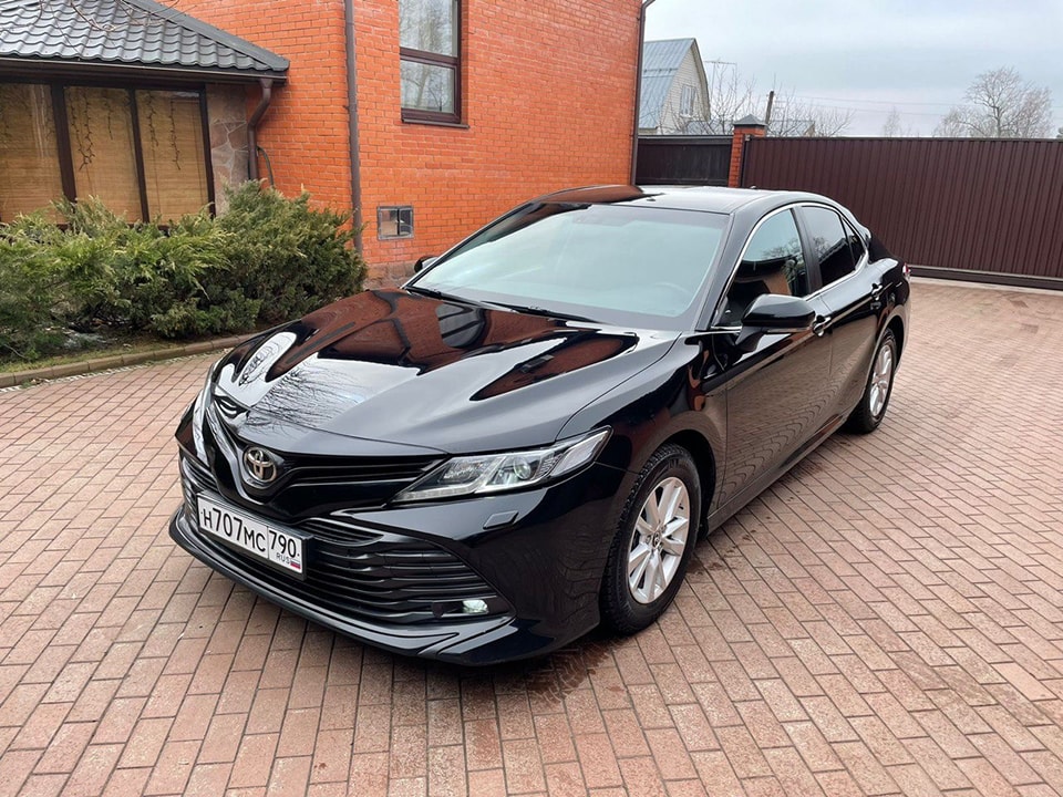 Toyota Camry 2.5 2019 Hybrid 
