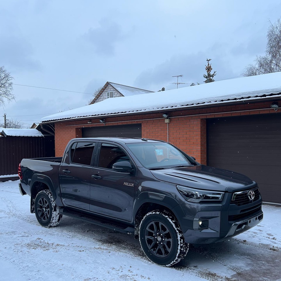 TOYOTA HILUX 2.5L DIESEL 2023