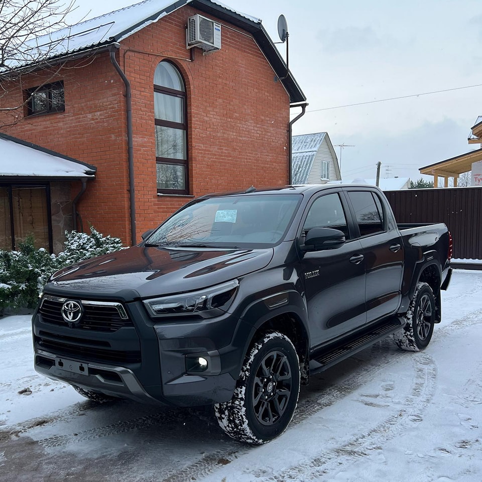 TOYOTA HILUX 2.5L DIESEL 2023