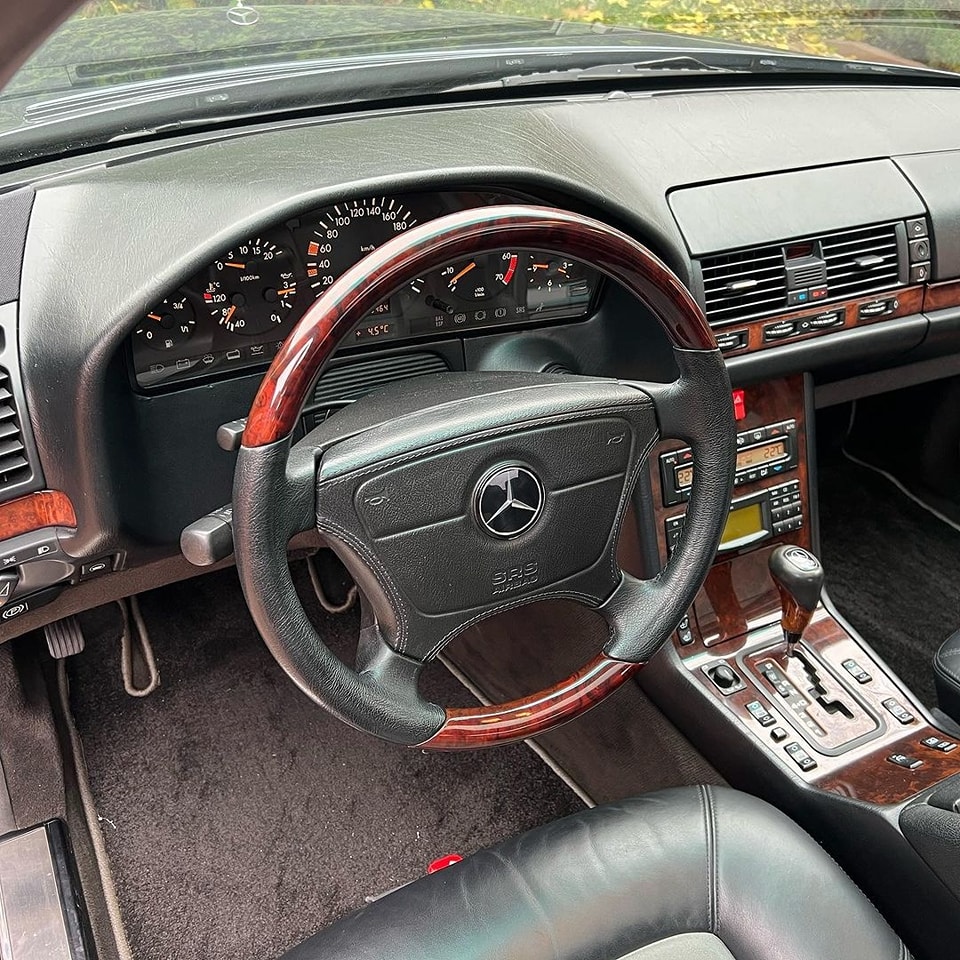 Mercedes S600  v12 6.0L 1997 