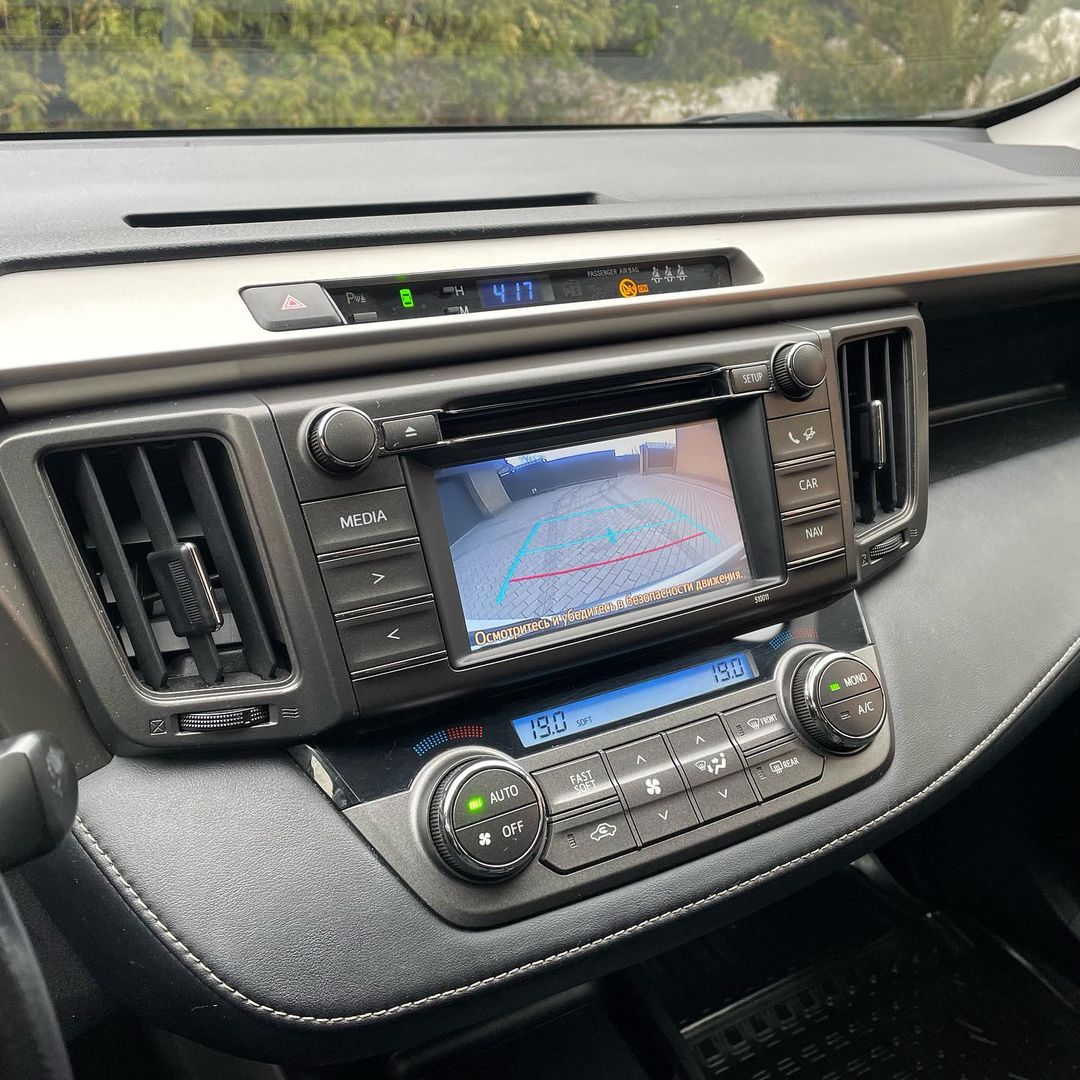 Toyota Rav4 2,5L  2015