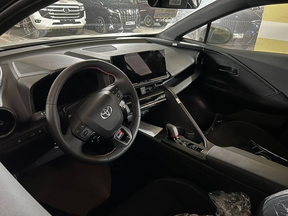 TOYOTA CHR 2024 HYBRID  1,8L 2024