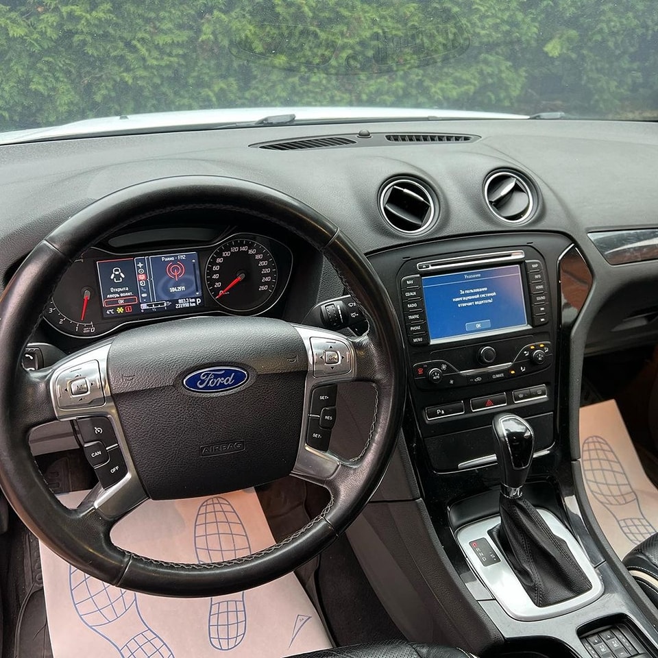 Ford mondeo 2,3L 2012