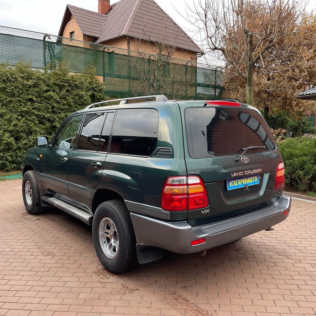 Toyota Land Cruiser T100 VX  3.5L   650Nm 2001 