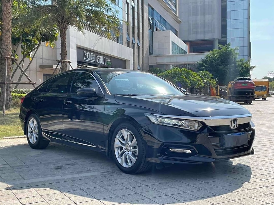 Honda Accord 2.0L  271.3 bhp 2019