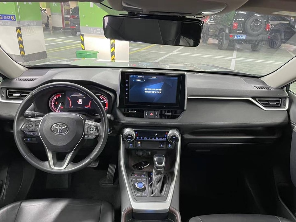 Toyota RAV4 2.0L  171HP  4WD 2019