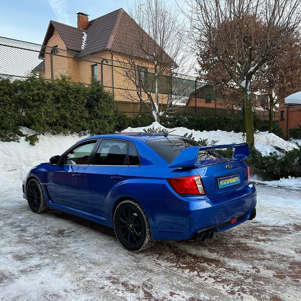 Subaru Impreza WRX sport  Engine 2.5  265HP 2011