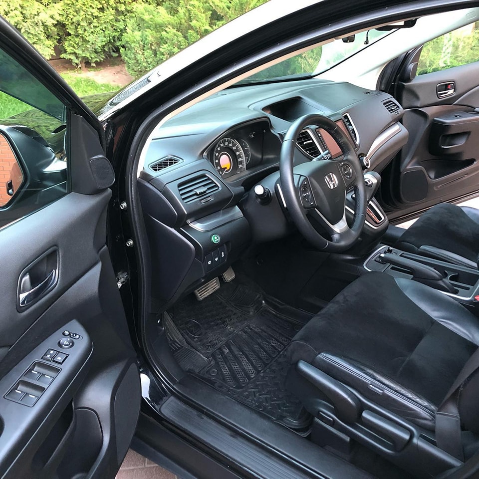 Honda CRV 2.0L AWD Hybrid petrol 2015