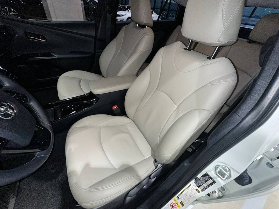 TOYOTA PRIUS 4th Generation 2020