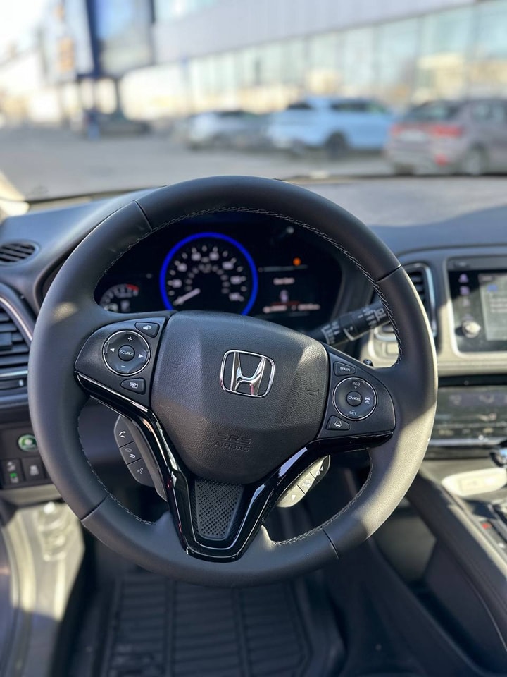 HONDA HR-V 1.8L Hybrid  CVTpetrol  LHD 141HP 2020