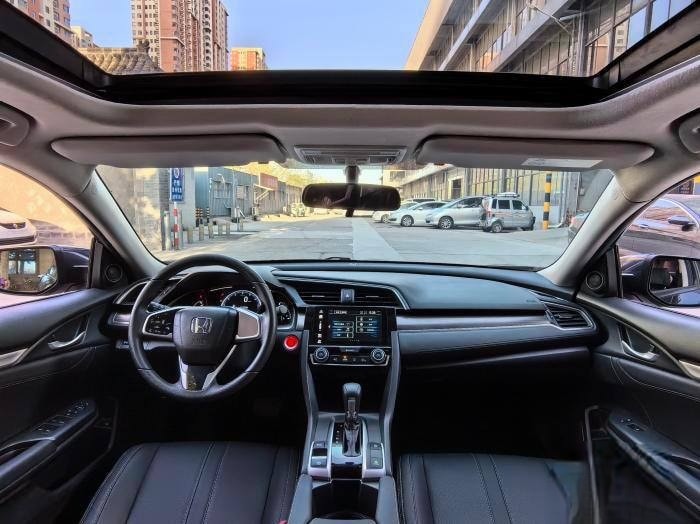 Honda Civic LHD 36 MPG  36 MPG 32 42 combined  1.5L 2019