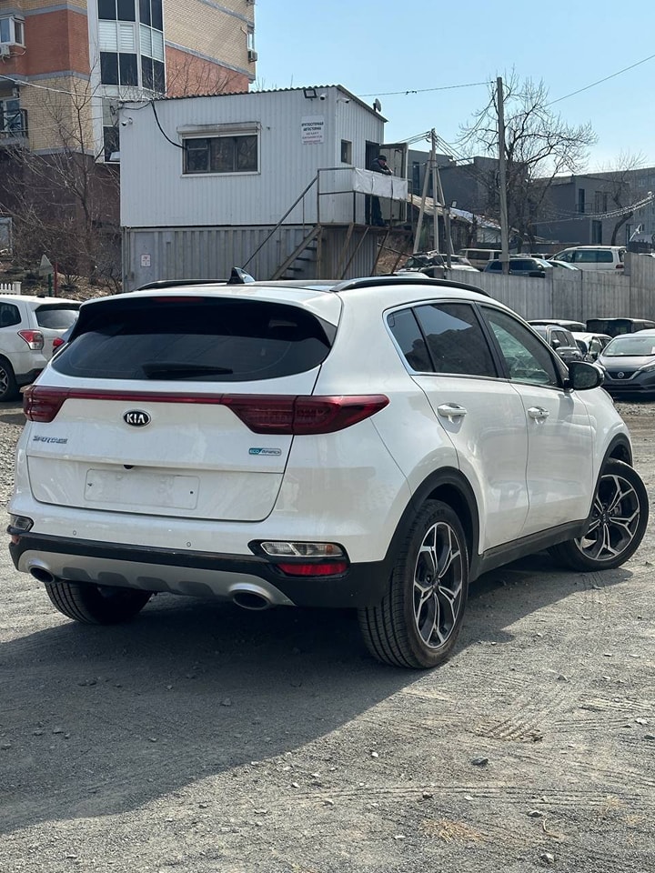 KIA Sportage 1.6L diesel  Drive: 2WD 2019