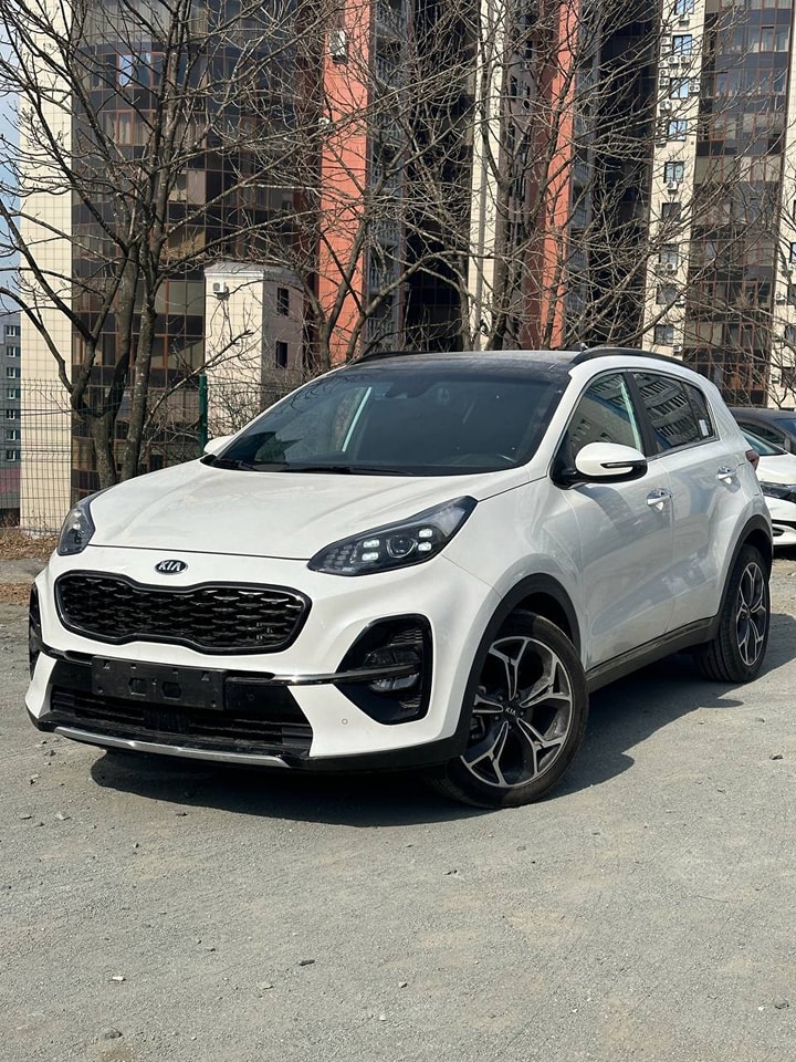 KIA Sportage 1.6L diesel  Drive: 2WD 2019