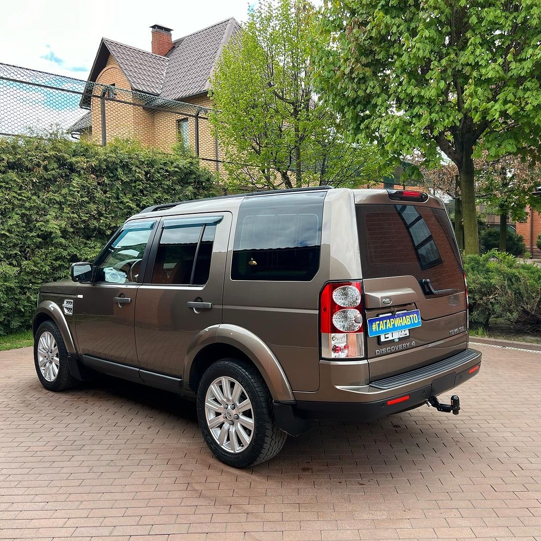  Land Rover Discovery 4.4-liter V8 2013