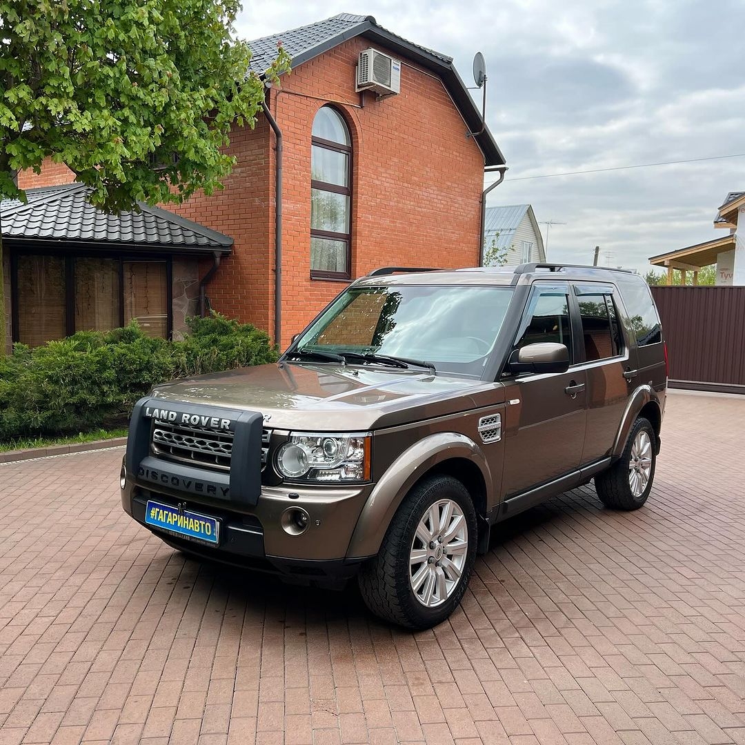  Land Rover Discovery 4.4-liter V8 2013