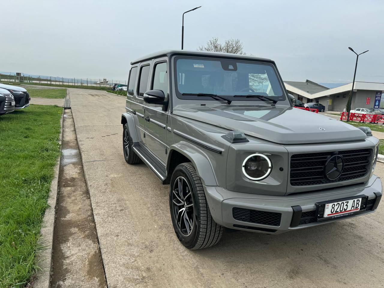 Mercedes G400 2024 is a luxurious