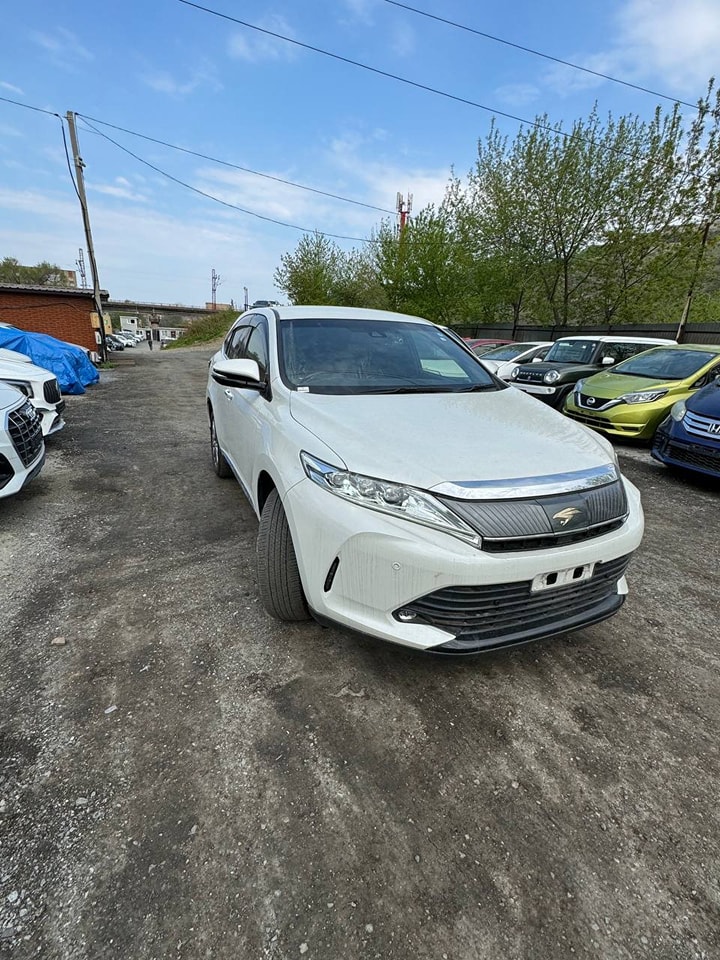 Toyota Harrier 2.0L  2019 