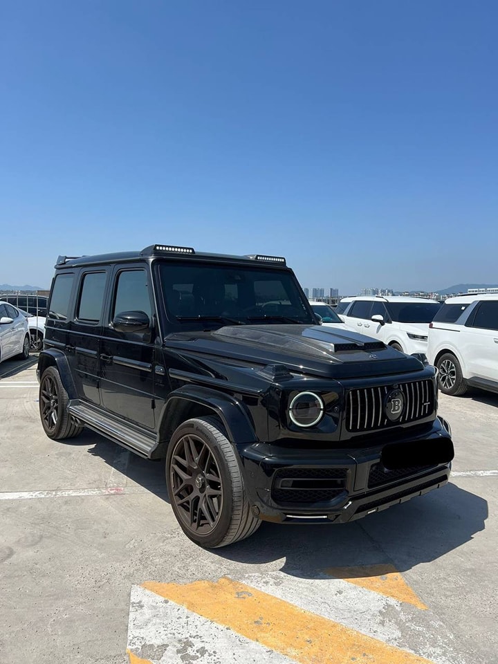 G63 AMG (conversion pour Brabus)   V8 de 4,0 L développant 585 ch 2020.