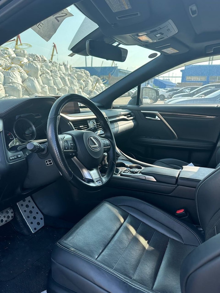 LEXUS RX-200 4WD  2.0L engine, 238 hp 2016