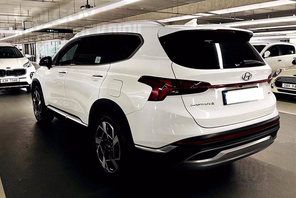  Hyundai Santa Fe SE 2021