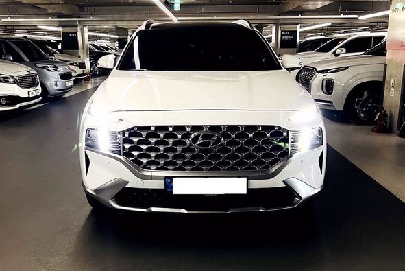  Hyundai Santa Fe SE 2021