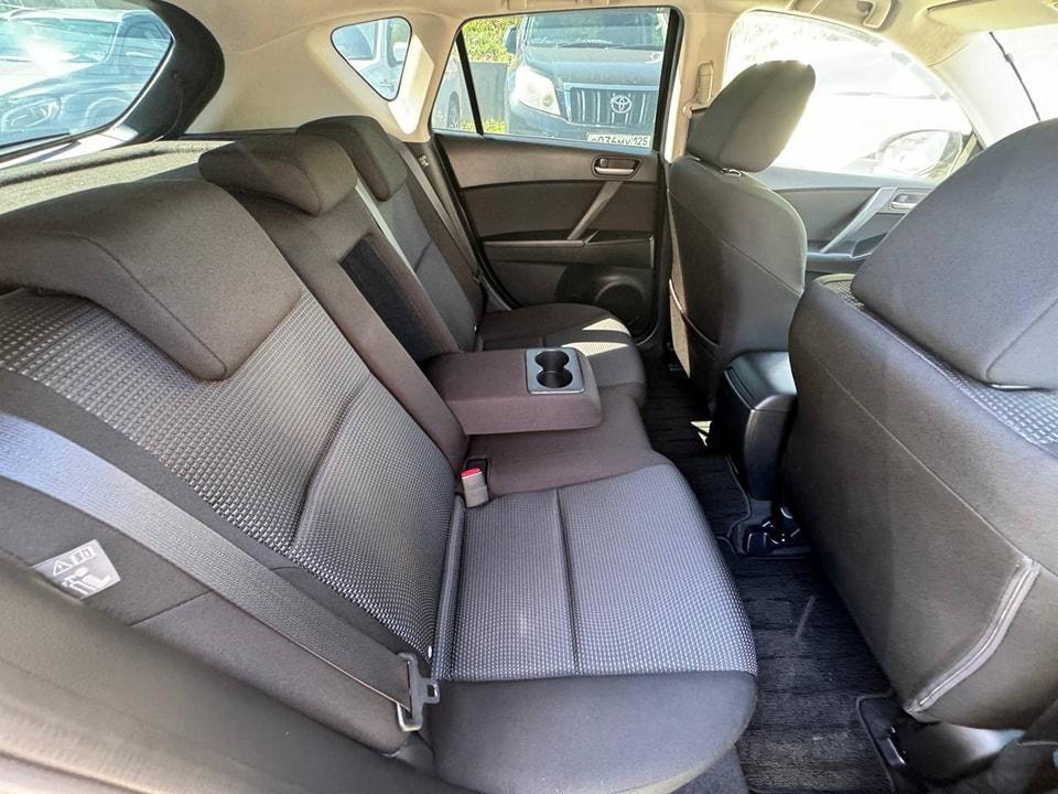 Mazda Axela 1,5L  2013 