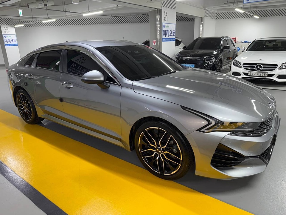 Kia K5 in Noblesse trim 2020