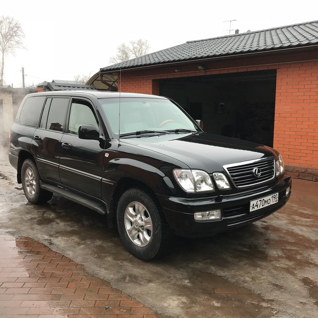 Lexus LX 470  V8 2001 
