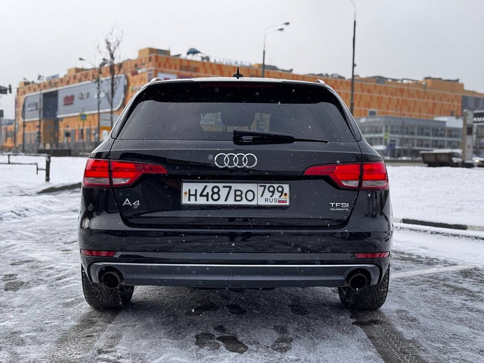 AUDI A4 Avant 2018 45TFSI