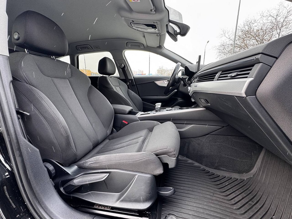 AUDI A4 Avant 2018 45TFSI