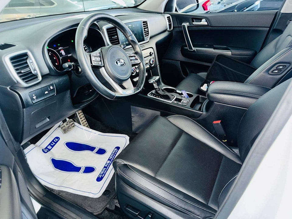 Kia sportage 2.0L, diesel, 2WD 2020