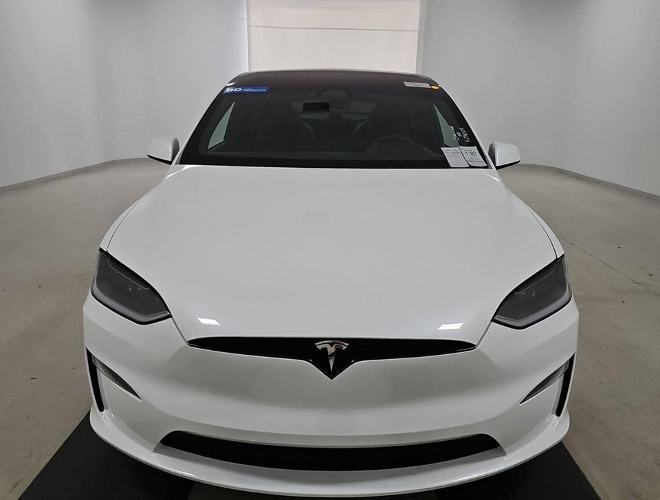 TESLA MODEL X 2023