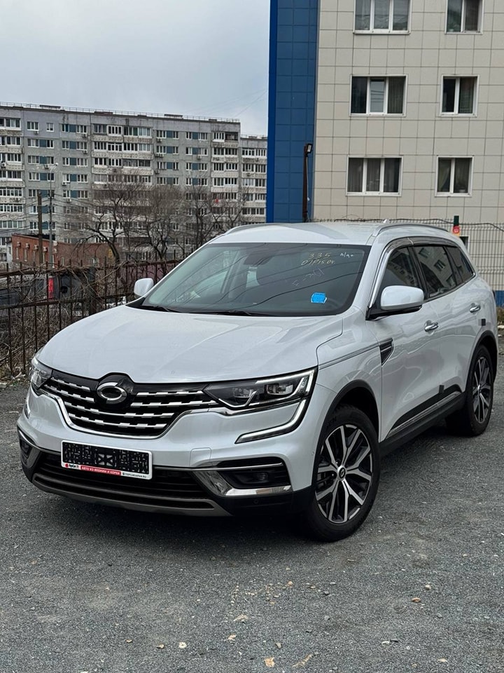 Samsung QM6 crossover 2020