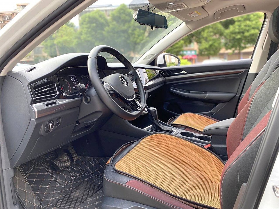 Volkswagen  1.4 liters, turbo 2021 